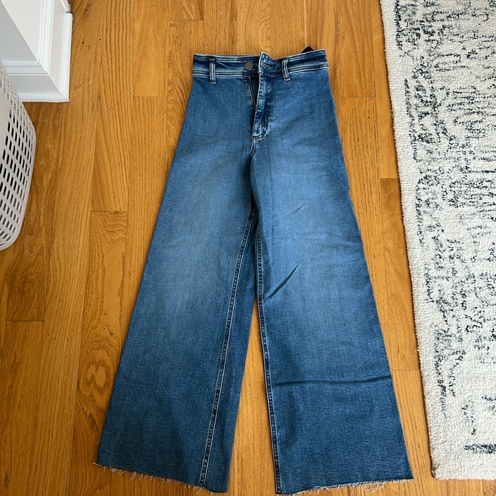 NWOT Zara Wide Leg Jean